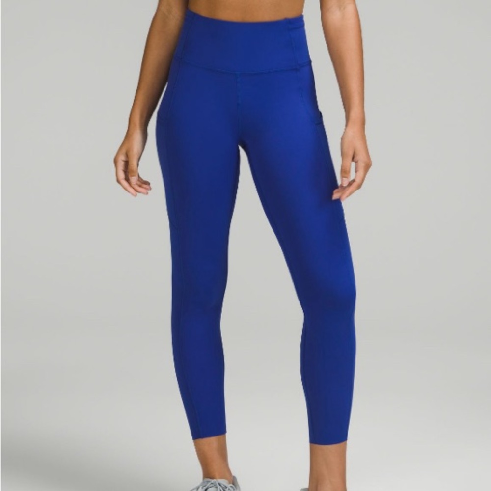 Lululemon Fast and free high rise leggings 25” blue, size 6